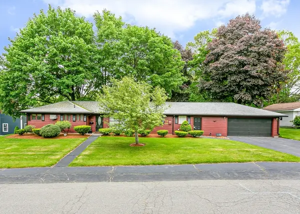 23 Russell Circle, Natick, MA 01760