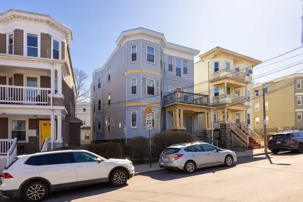 38 Bellevue St, Boston, MA 02125