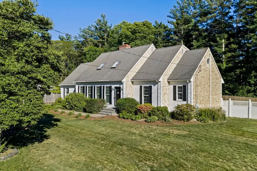 114 Longwater Dr, Hanover, MA 02339 - #2