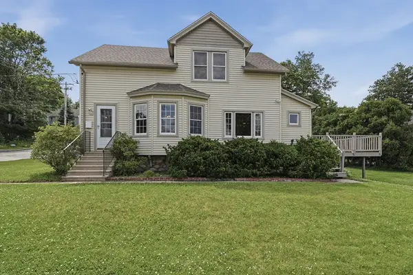 4 Drummond Avenue, Worcester, MA 01605
