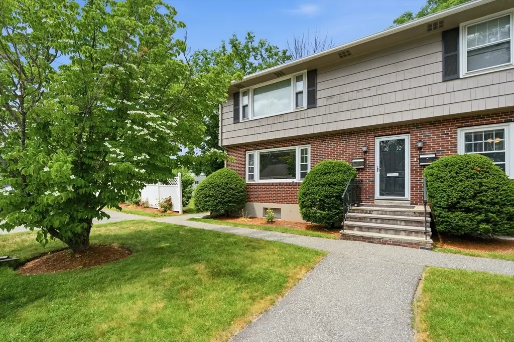 30 Bunkerhill St #30, North Andover, MA 01845 - #1
