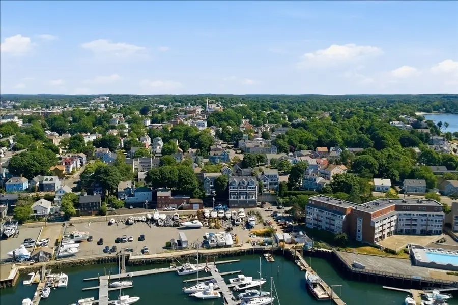 53 Front St #53, Beverly, MA 01915 - #2