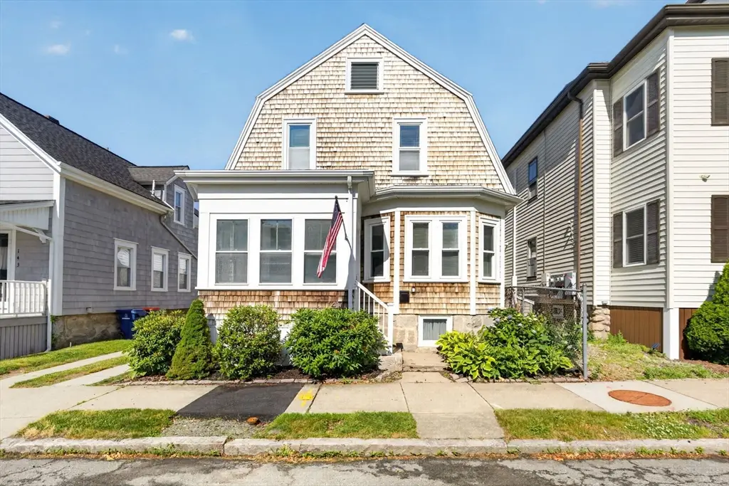 141 Rounds St, New Bedford, MA 02740 - #1