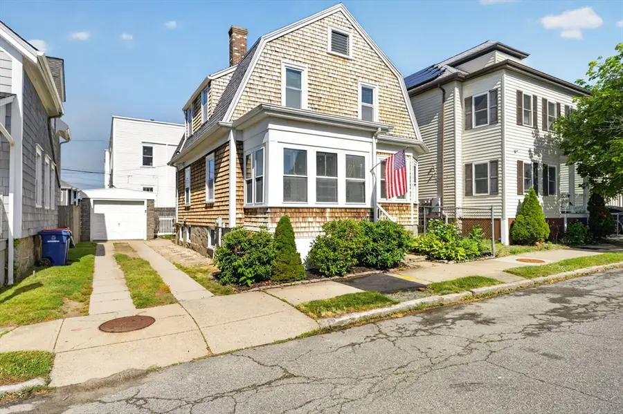 141 Rounds St, New Bedford, MA 02740 - #3