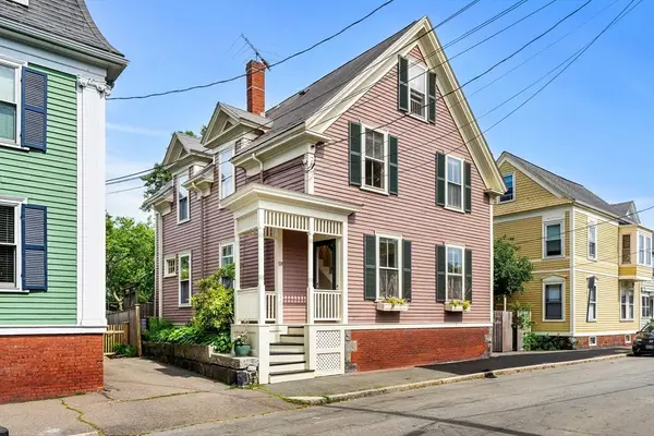59 Summer St, Salem, MA 01970