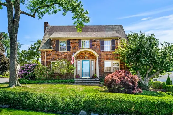 3 Vassar Road, Marblehead, MA 01945