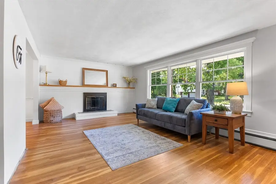 29 Devon Rd, Norwood, MA 02062 - #3