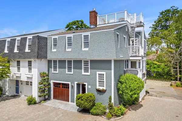 7 Fort Beach Way, Marblehead, MA 01945