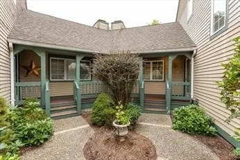 41 Lebeaux Dr #41, Shrewsbury, MA 01545