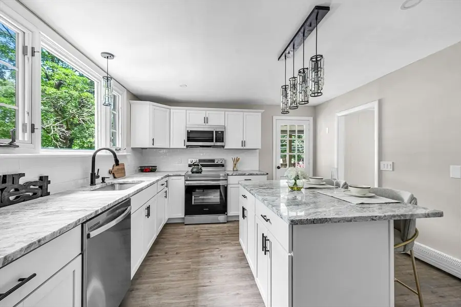37 Bridge St, Monson, MA 01057 - #2