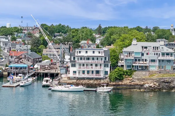 95 Front Street #1, Marblehead, MA 01945