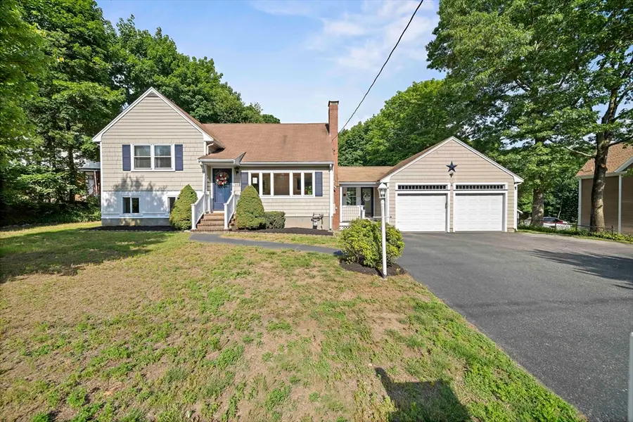 590 Liberty St, Braintree, MA 02184 - #2