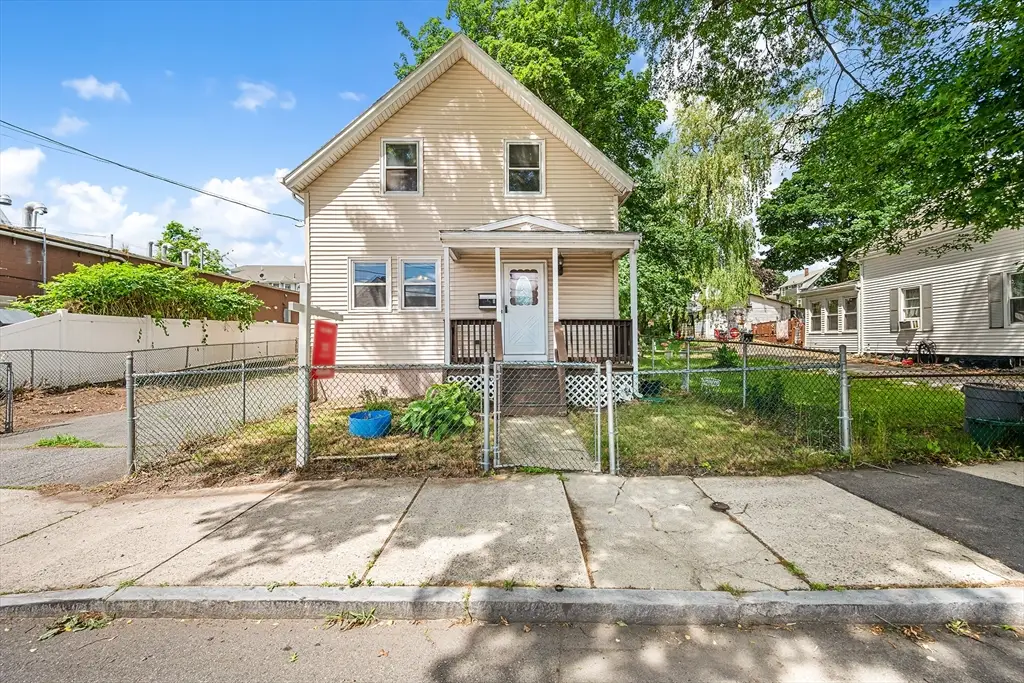 8 Myrtle St, Lynn, MA 01905 - #1