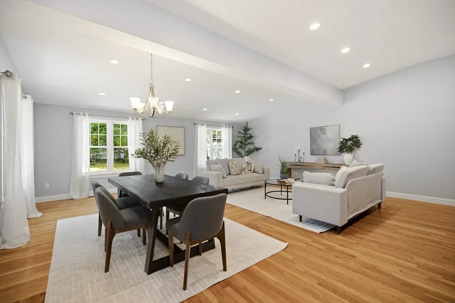 31 Harrow Rd, Norwood, MA 02062 - #3