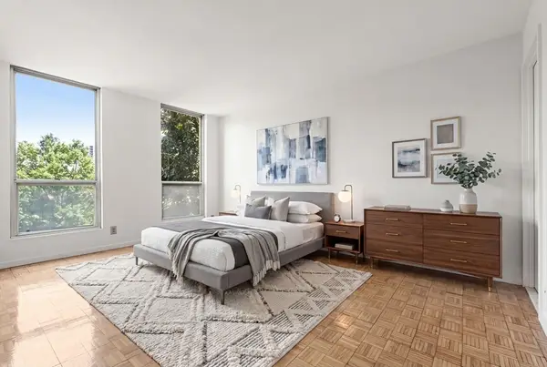 33 Pond Ave #523, Brookline, MA 02445