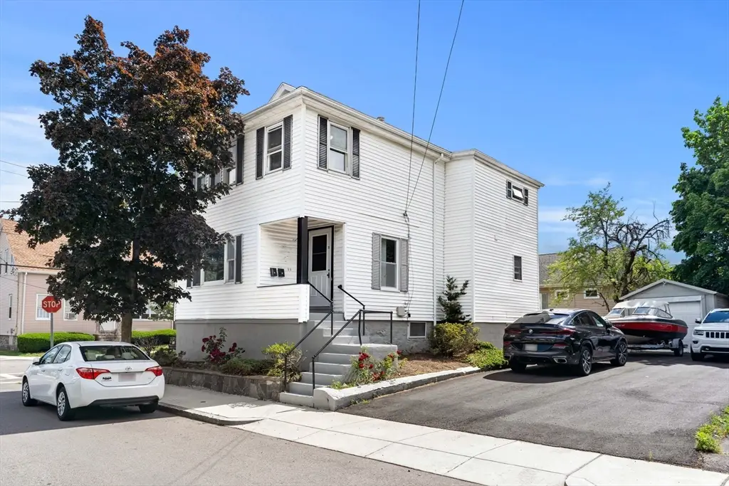 11 Pinkert St, Medford, MA 02155 - #1