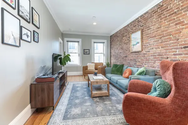 192 W 5th #2, Boston, MA 02127