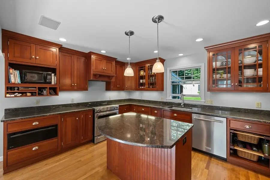 17 Stone Ave, Shrewsbury, MA 01545 - #3
