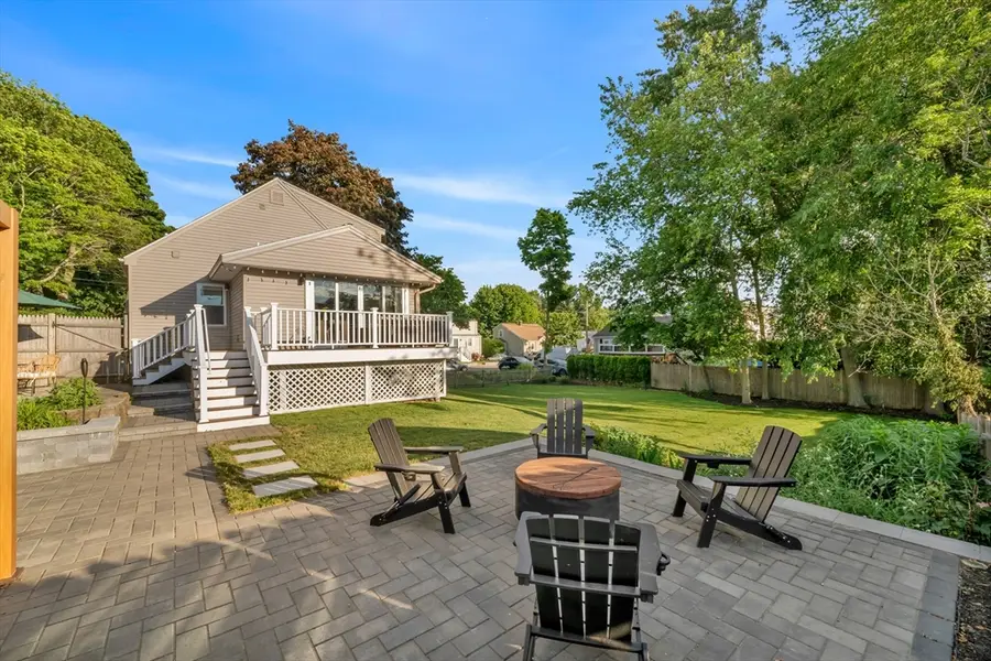 37 Hillcrest Ave, Beverly, MA 01915 - #2