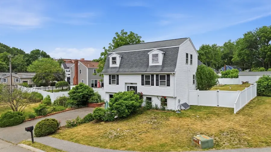 2 Dobbins Drive, Woburn, MA 01801 - #3