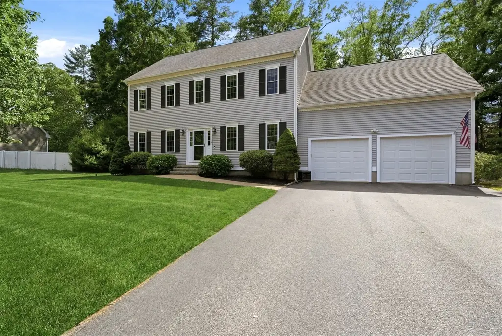 6 Harness Path, Plainville, MA 02762 - #1