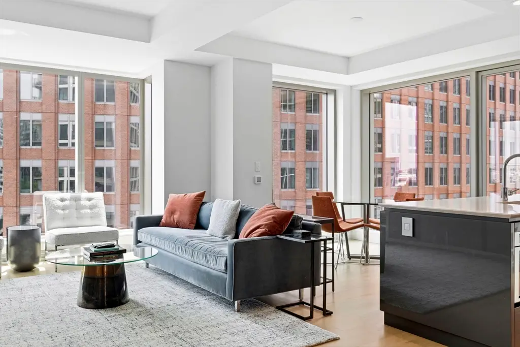 133 Seaport Blvd #723, Boston, MA 02210 - #1