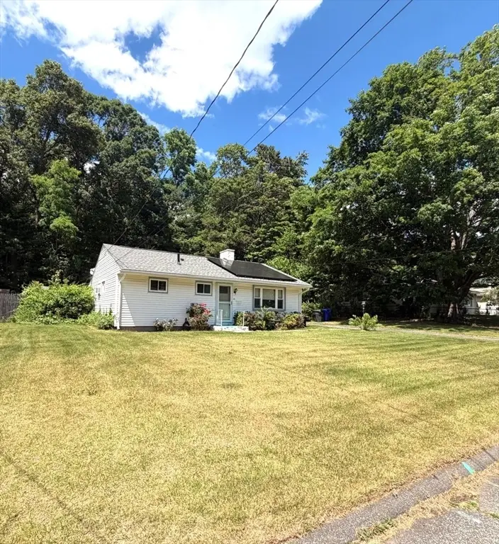 32 Crestmont, Springfield, MA 01108 - #2