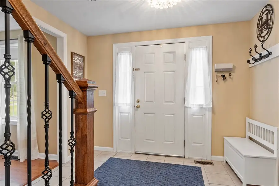 5 Nathan Drive, Clinton, MA 01510 - #2