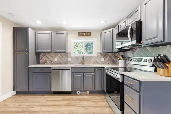 2 Park St #2B, Westborough, MA 01581