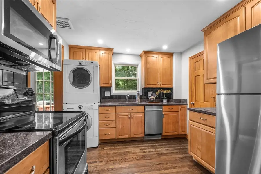 21 Elizabeth Street, Stoughton, MA 02072 - #2