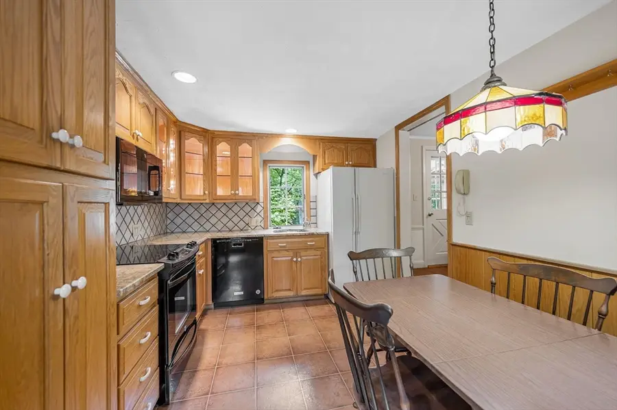 16 Cottage Park, Reading, MA 01867 - #3