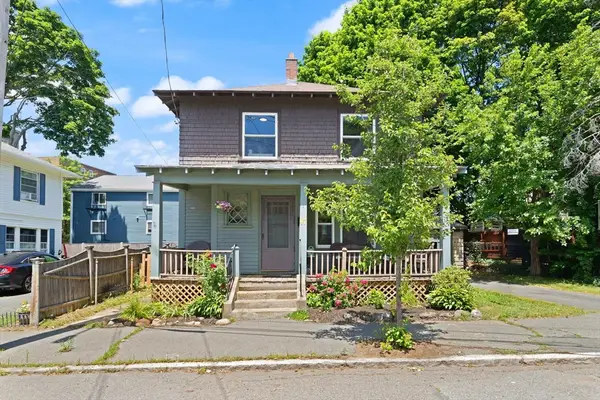 47 Wallis St, Beverly, MA 01915