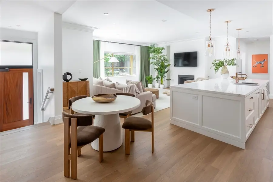 45 Temple St #103, Boston, MA 02114 - #3