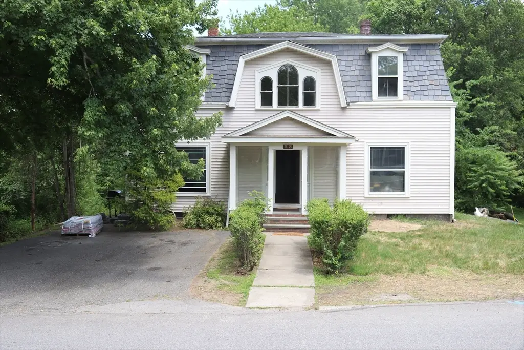 33 Burbank St, Millbury, MA 01527 - #1