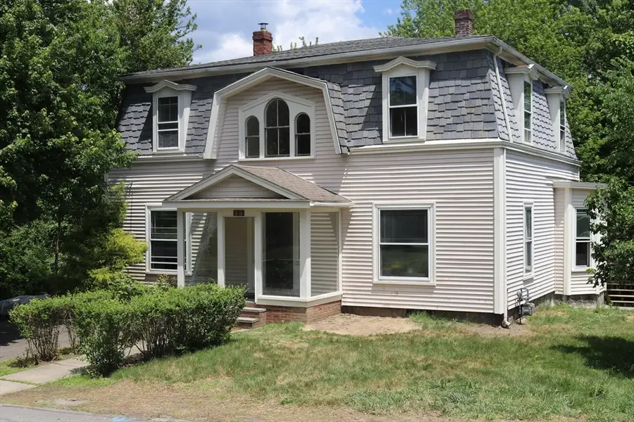 33 Burbank St, Millbury, MA 01527 - #2