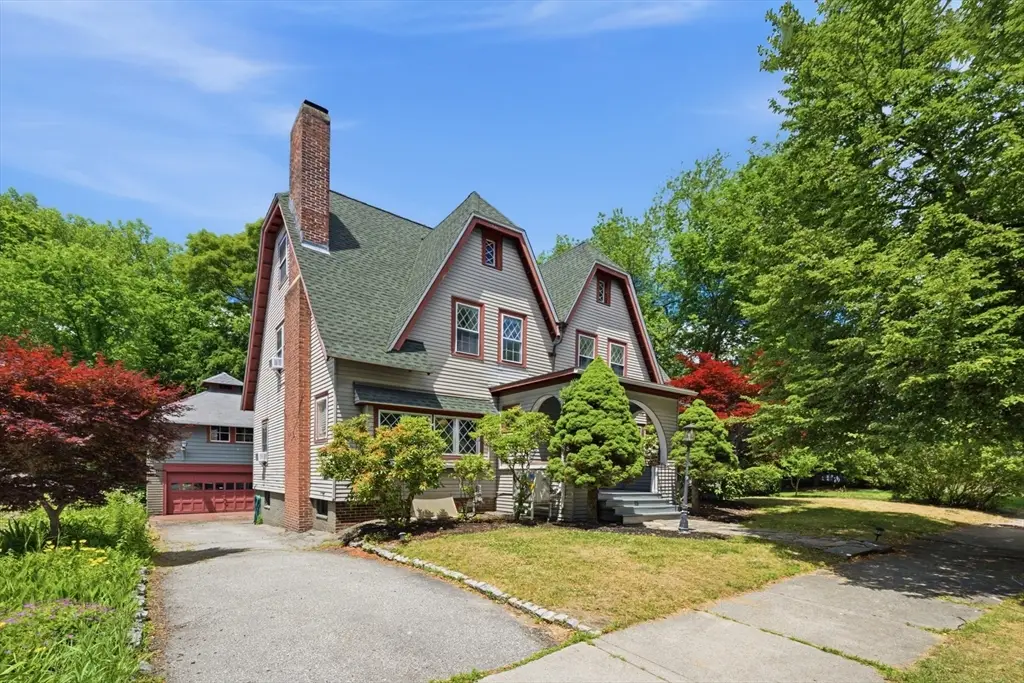 15 Haviland St, Worcester, MA 01602 - #1