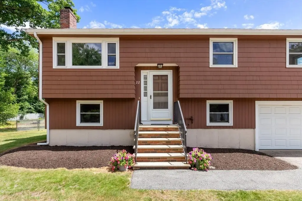 22 Susan Ave, Burlington, MA 01803 - #1