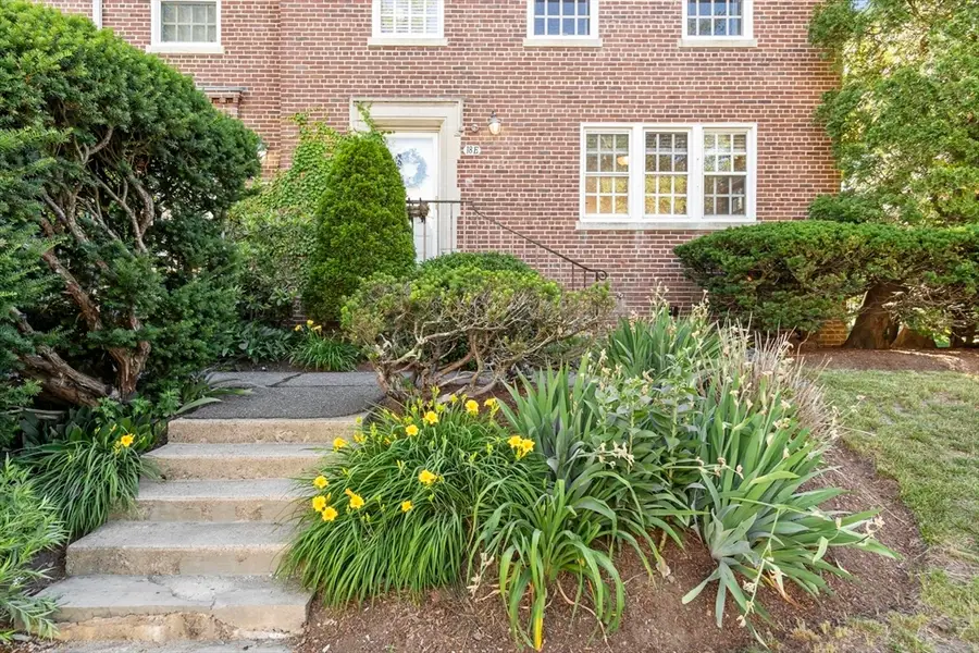 18 Bates St #E, Ayer, MA 01432 - #2