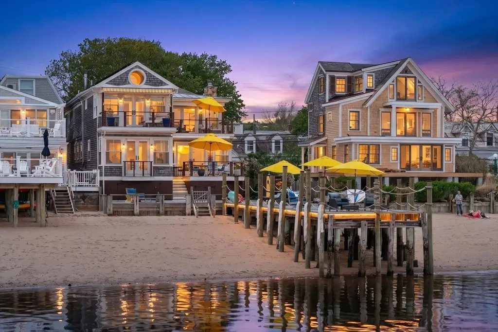 71 Commercial Street, Provincetown, MA 02657 - #1