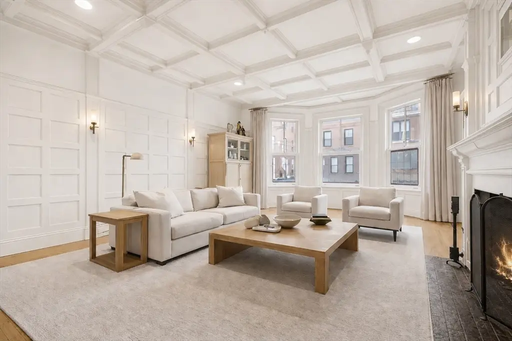359 Beacon St #2, Boston, MA 02116 - #1