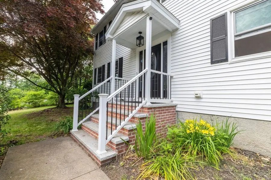 148 South St, Reading, MA 01867 - #2