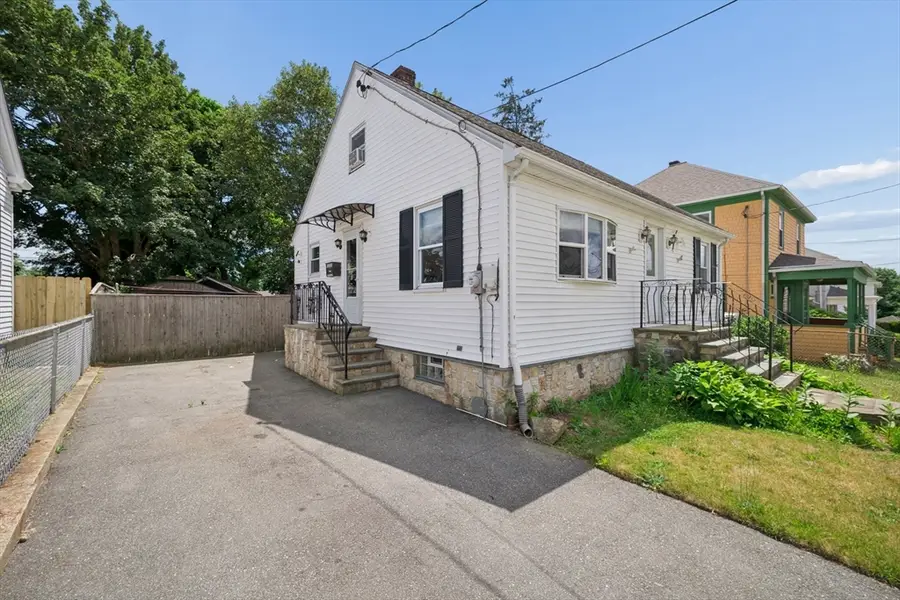 45 Bright St, Fall River, MA 02721 - #3