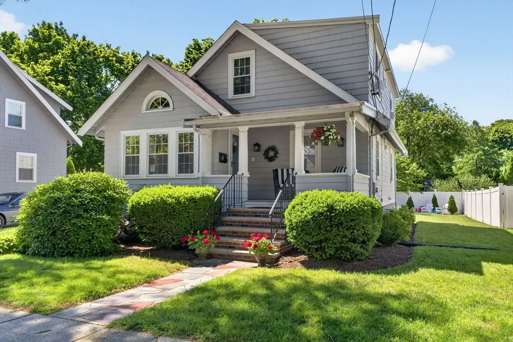 18 Hanson St., Wakefield, MA 01880 - #1