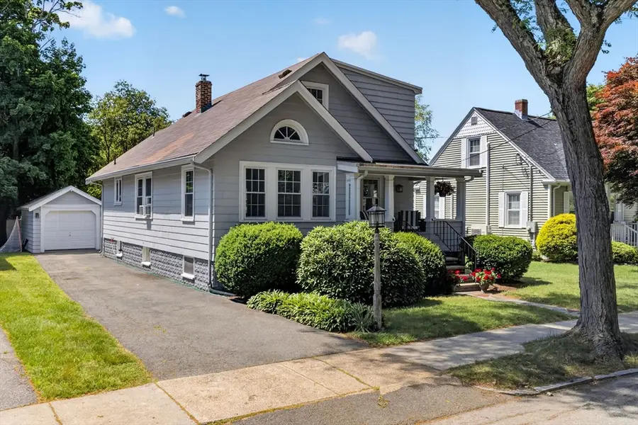 18 Hanson St., Wakefield, MA 01880 - #3