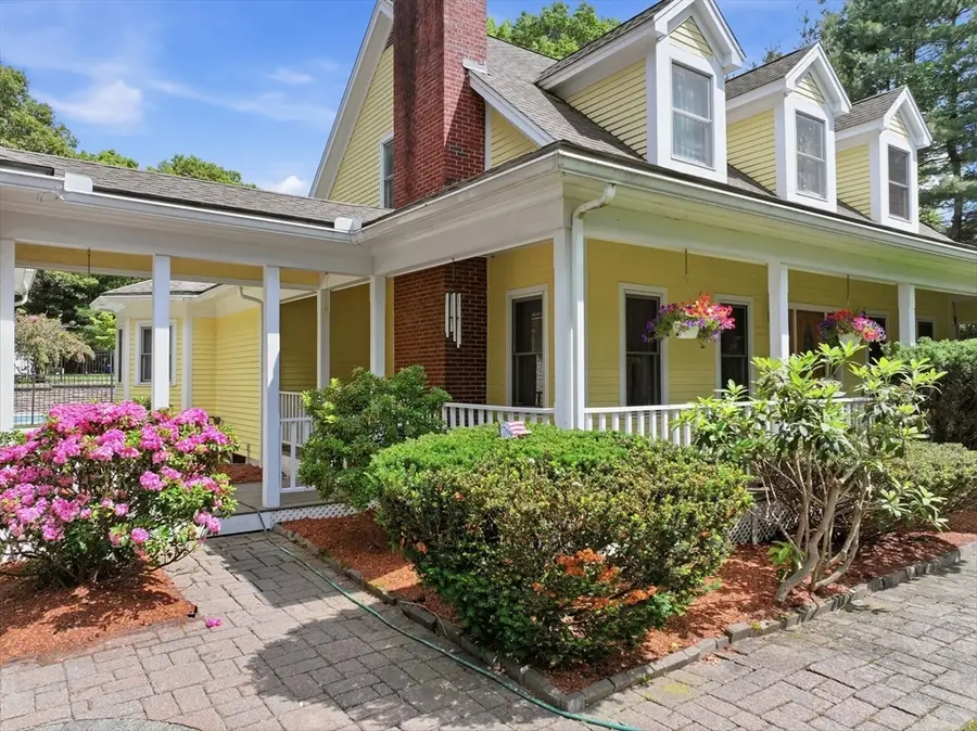 46 Washburn St, Northborough, MA 01532 - #3