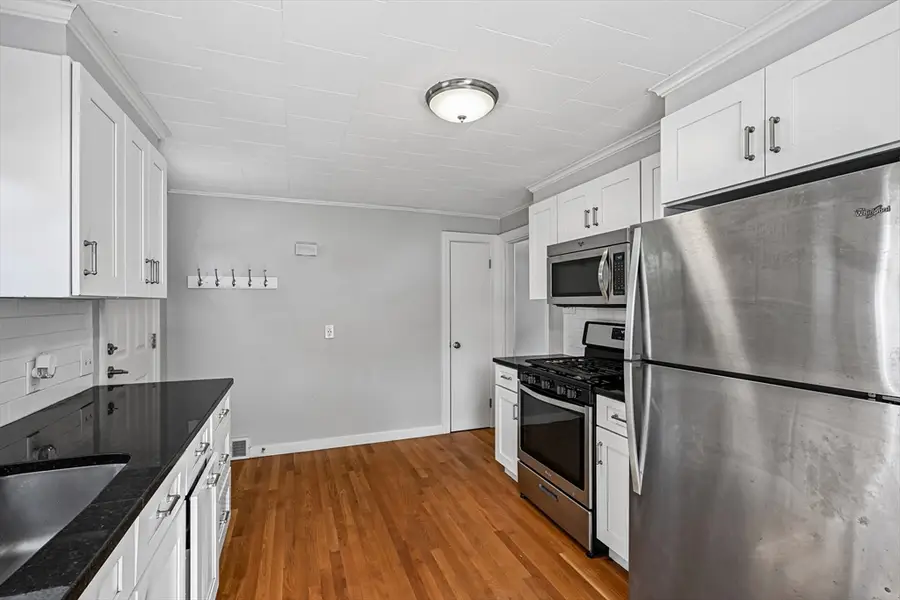 42 E Main St, Gloucester, MA 01930 - #2