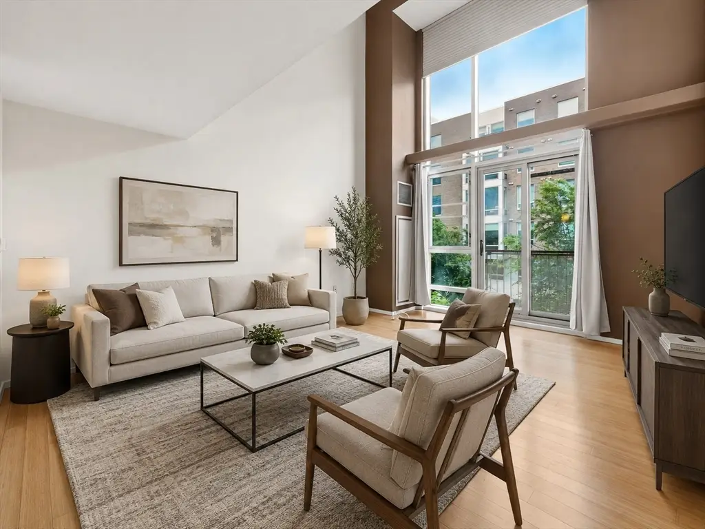 1 Earhart St #309, Cambridge, MA 02141 - #1