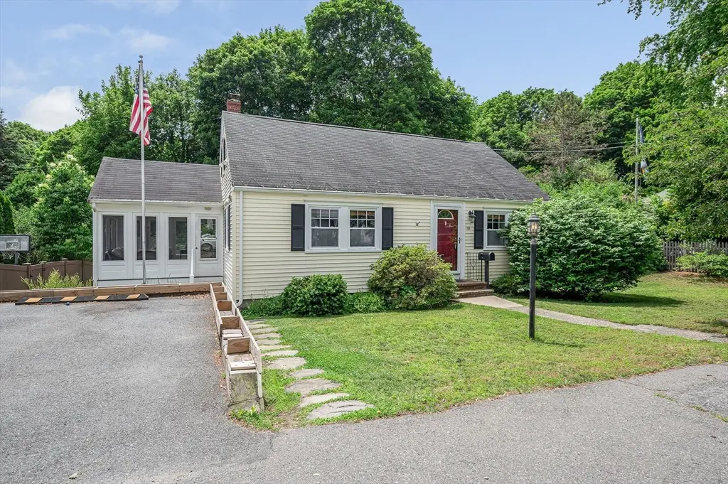 58 Jersey St, Marblehead, MA 01945 - #1
