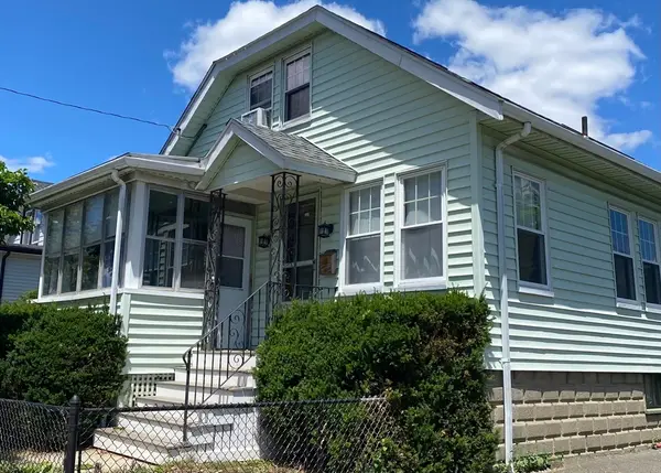 16 Glenwood Ave, Medford, MA 02155
