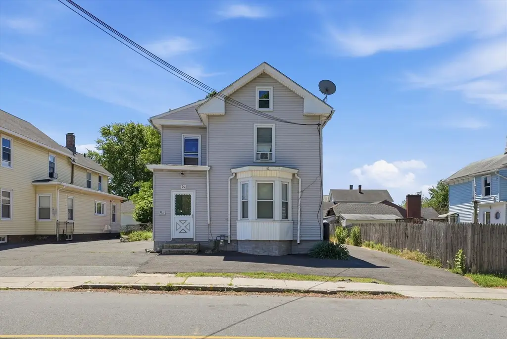 90 Walnut St, Chicopee, MA 01020 - #1